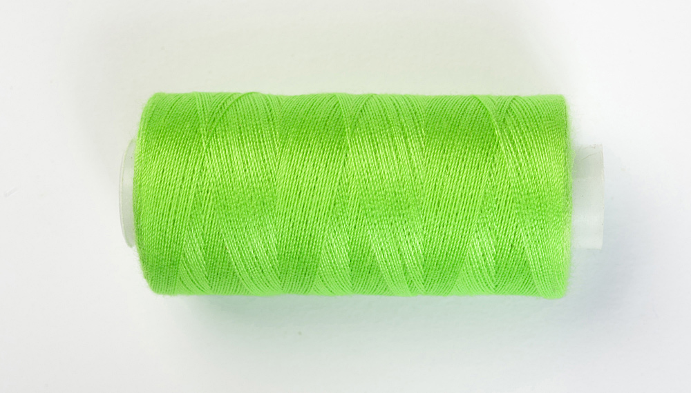 1x 400 Yards Polyester Nähgarn, Farbe 587