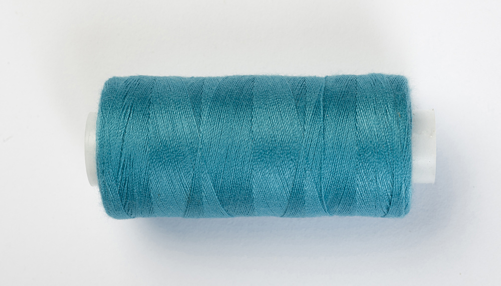 1x 400 Yards Polyester Nähgarn, Farbe 836